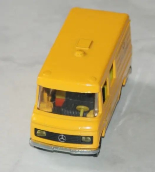 Siku Mercedes-Benz L 406 Posttruck 1970 V305 DieCast Model (9686)